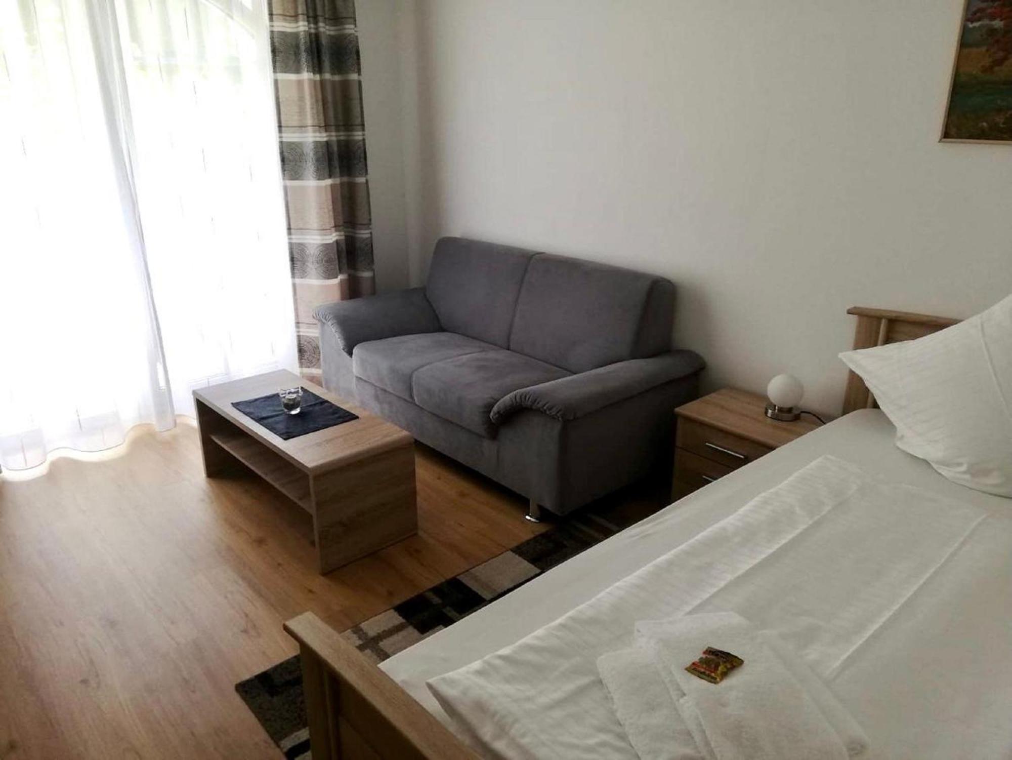 Ferienappartements-Grolik Im Aparthotel Zum Gutshof Hohenwarth Kültér fotó